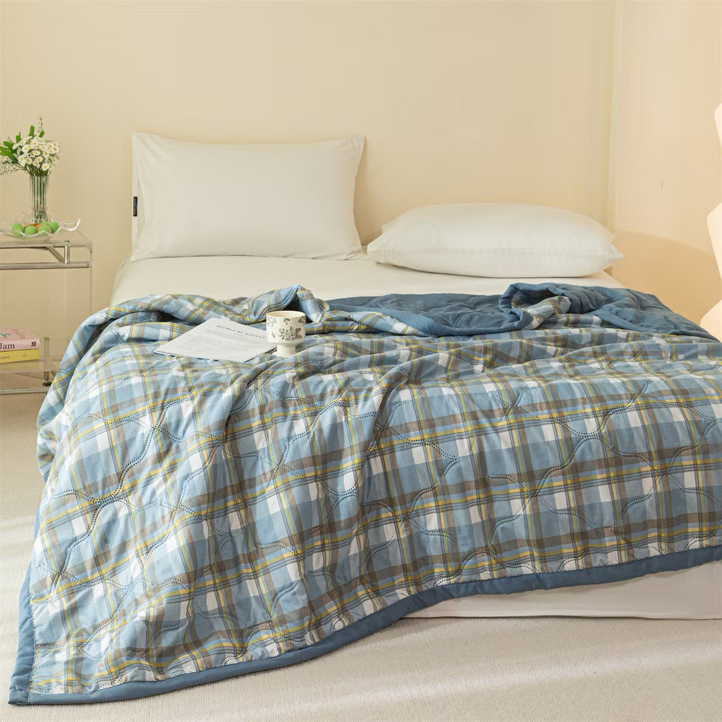 Fantasia Garden FeatherCool™ Comforter