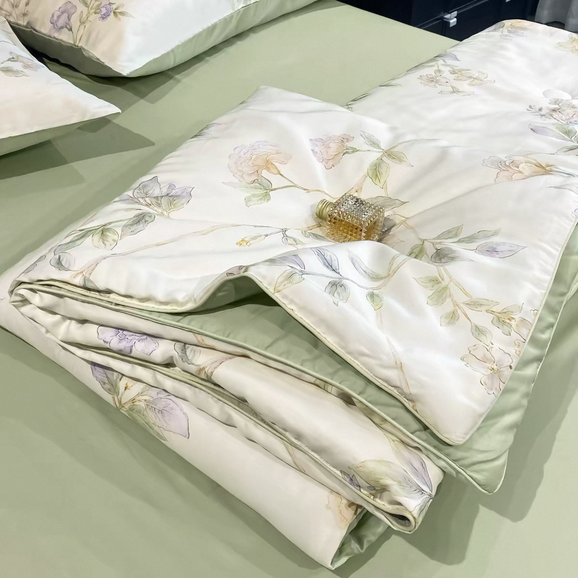 Moro Tencel™ 4-in-1 Comforter Set