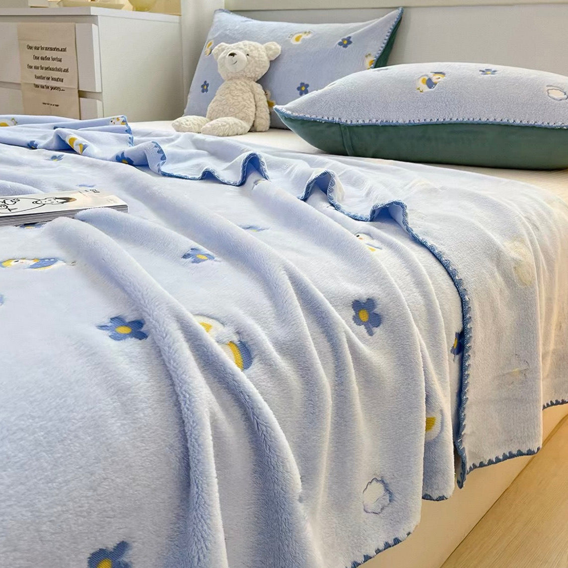 Molly’s Garden FloatFleece™ Comforter