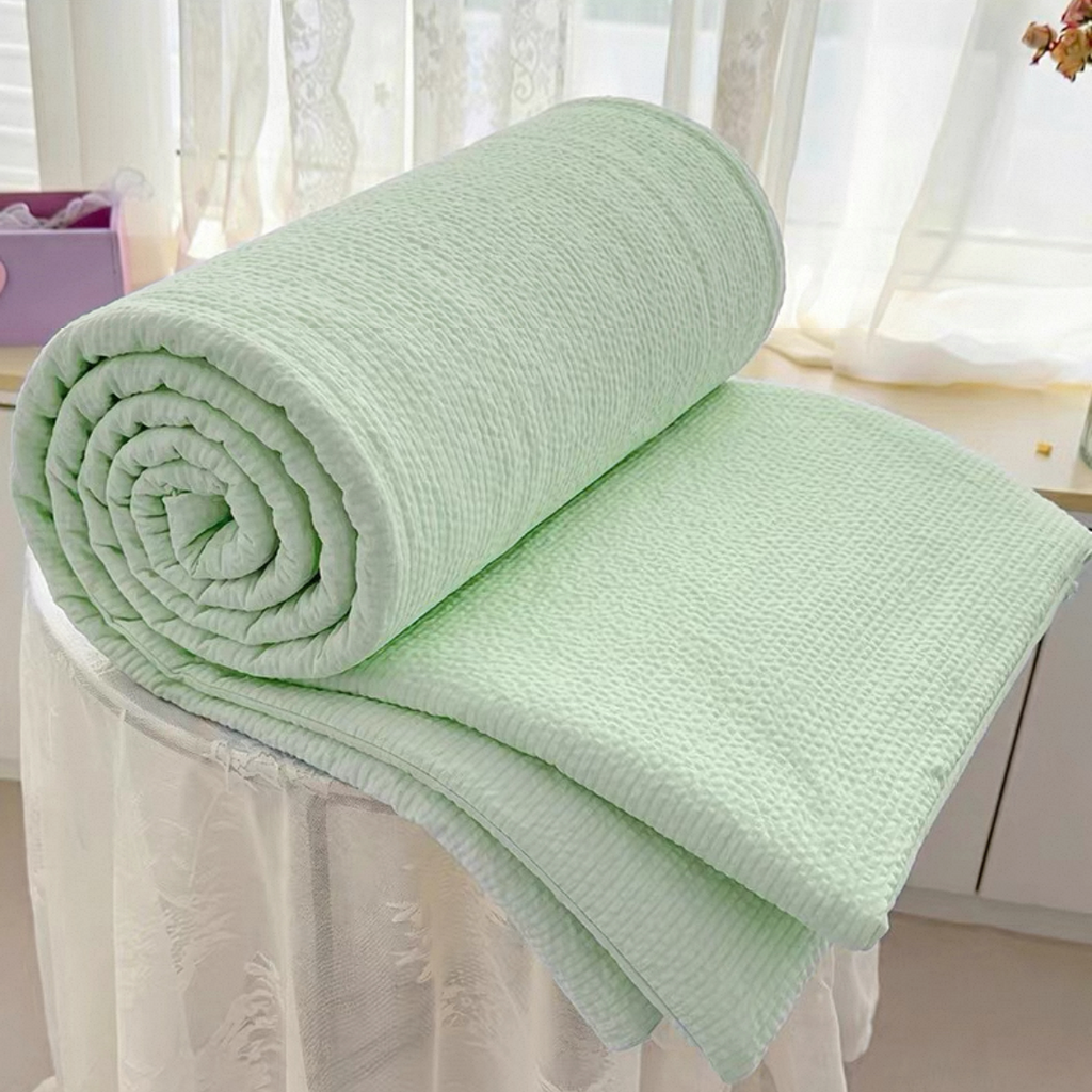 Mint Choc Chip FeatherCool™ Allergy-Free Comforter