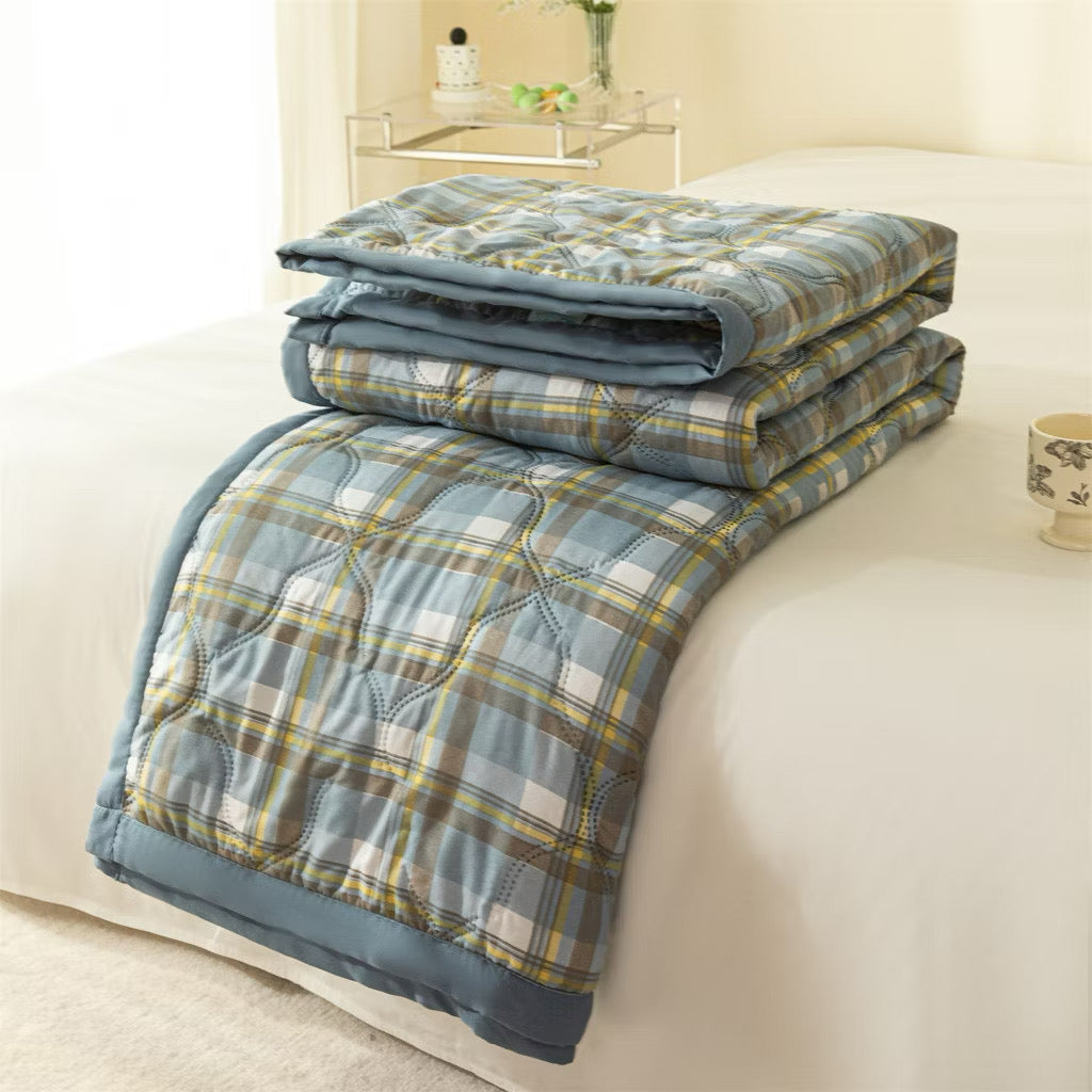 Fantasia Garden FeatherCool™ Comforter