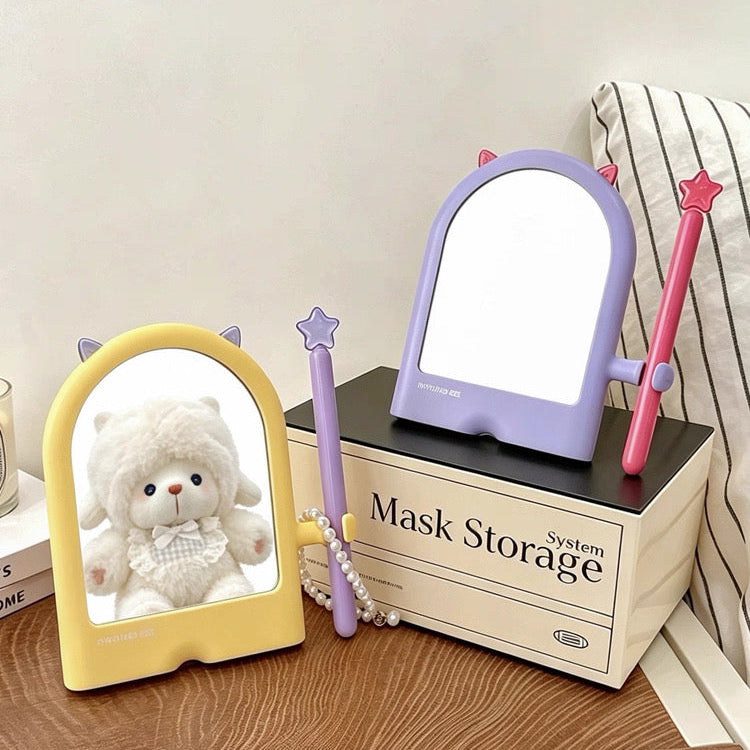 Aura Mirror and Accessories Holder