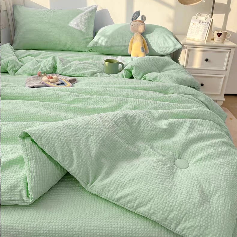 Mint Choc Chip FeatherCool™ Allergy-Free Comforter