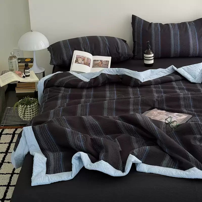 Sea Whale FeatherCool™ Allergy-Free Comforter