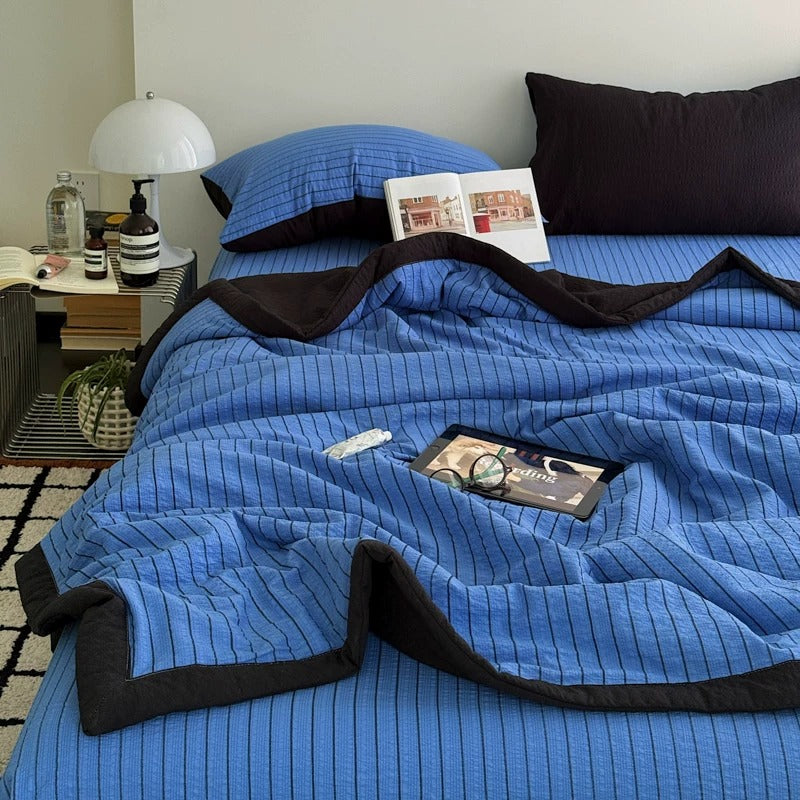 Sea Whale FeatherCool™ Allergy-Free Comforter