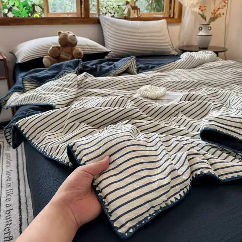 Coastal Tides FeatherCool™ Allergy-Free Comforter