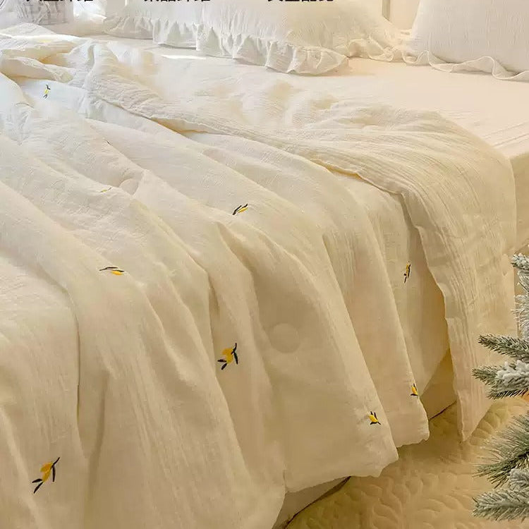 Lemonade FeatherCool™ Allergy-Free Comforter