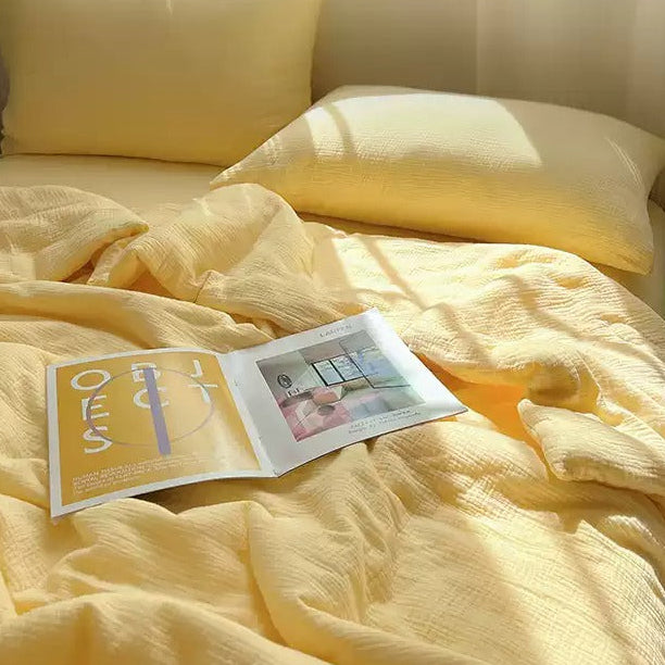 Bumblebee FeatherCool™ Allergy-Free Comforter