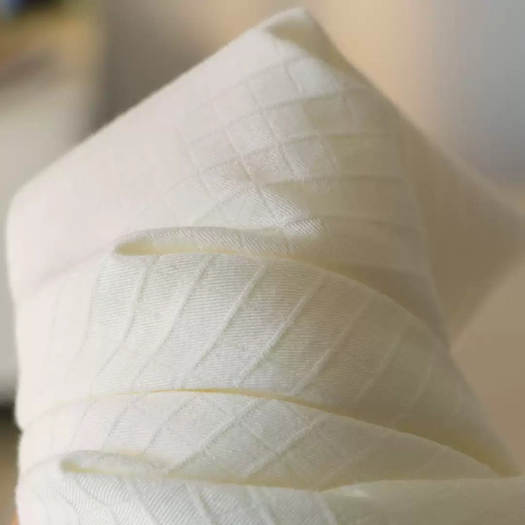 Milk Top FeatherCool™ Allergy-Free Comforter