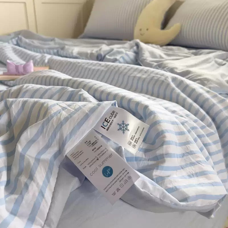 Crepe FeatherCool™ Allergy-Free Comforter