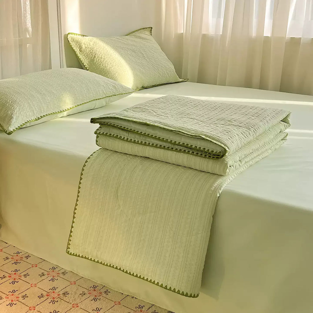 Hyde Park Aircotton™ 4-in-1 Comforter Set